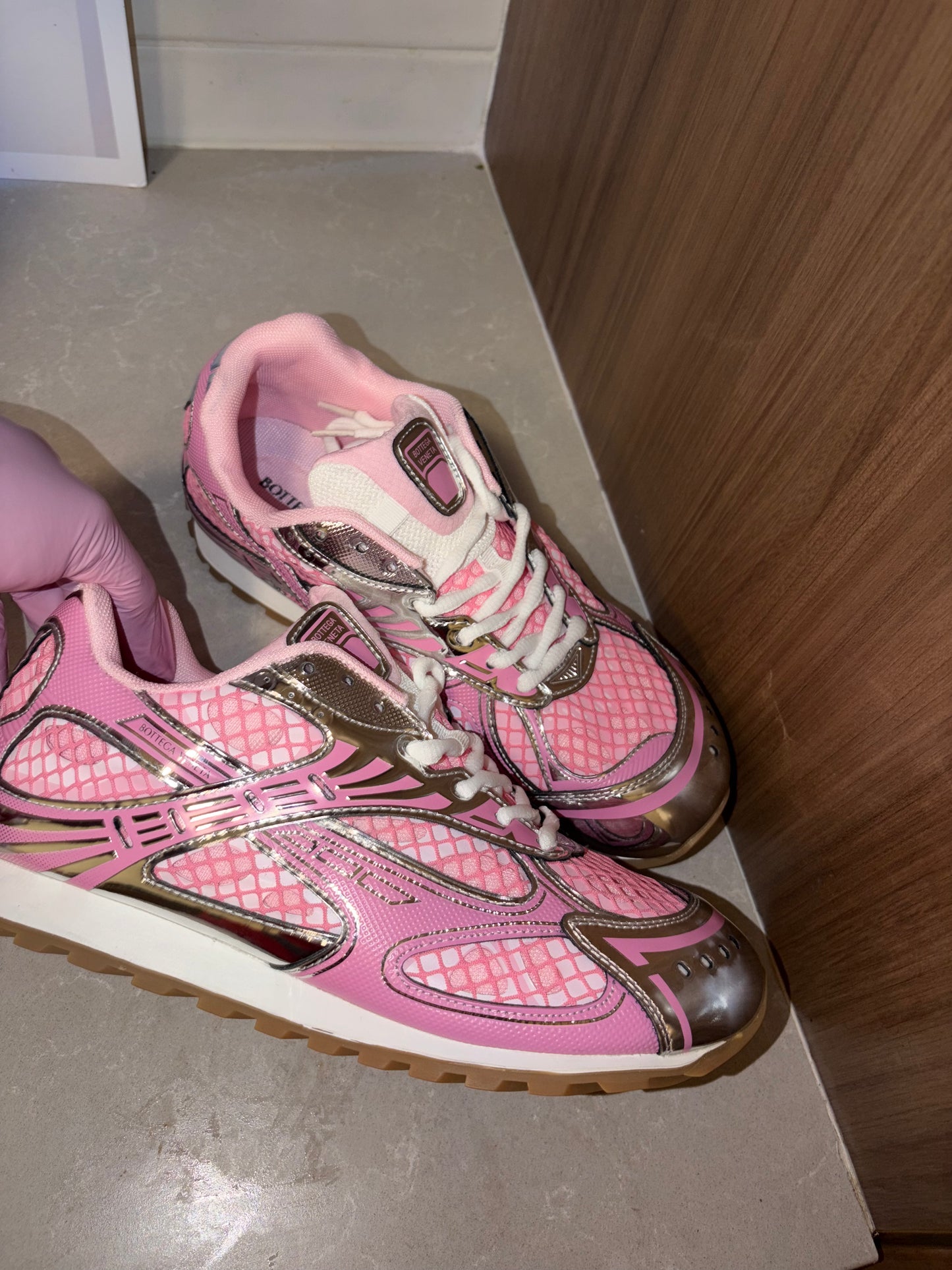 pink bottega (also do pre order if item is not in stocked )